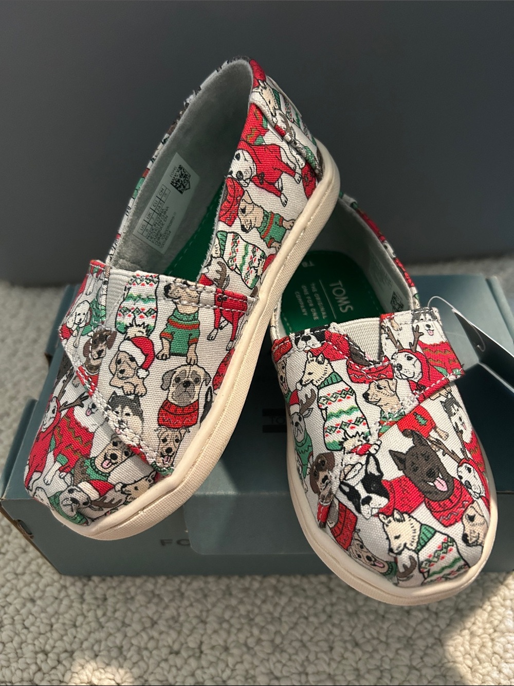 Toms Glacier Grey Sweater Dogs Prints - 8 toddler